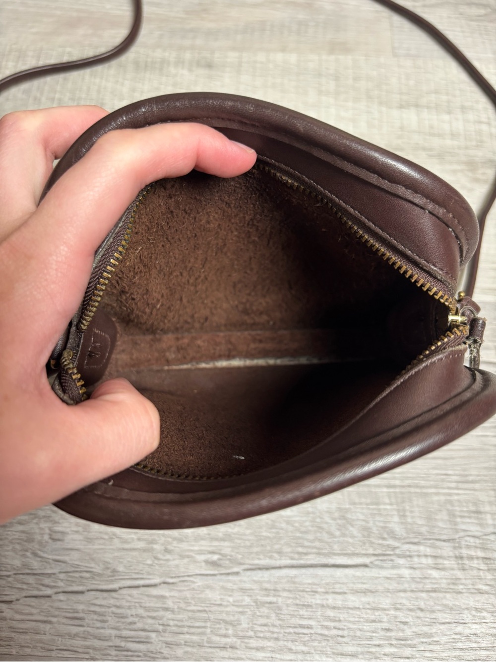 Vintage Coach Abby Crossbody Brown - Picture 5 of 13